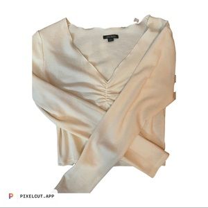 Medium, cream, long sleeve Wild fable top